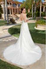 Le Reve Bridal 1050