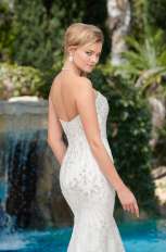 Le Reve Bridal 1050