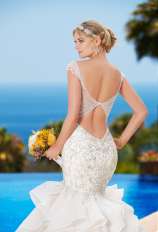 Le Reve Bridal 1050