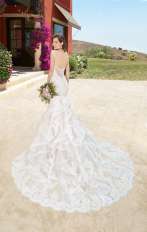 Le Reve Bridal 1050