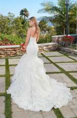 Le Reve Bridal 1050