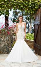 Le Reve Bridal 1050